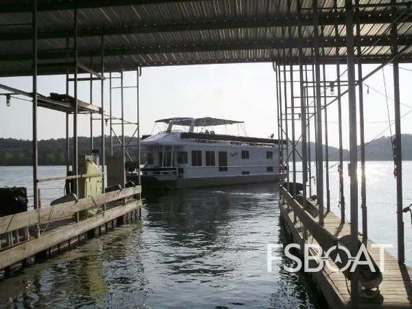 2008 Starlite Custom Houseboat - Media 2