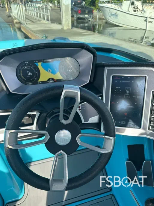 2022 MasterCraft X-26 - Media 20