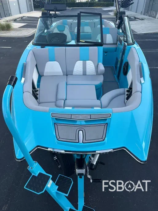 2022 MasterCraft X-26 - Media 10