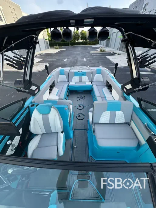 2022 MasterCraft X-26 - Media 8