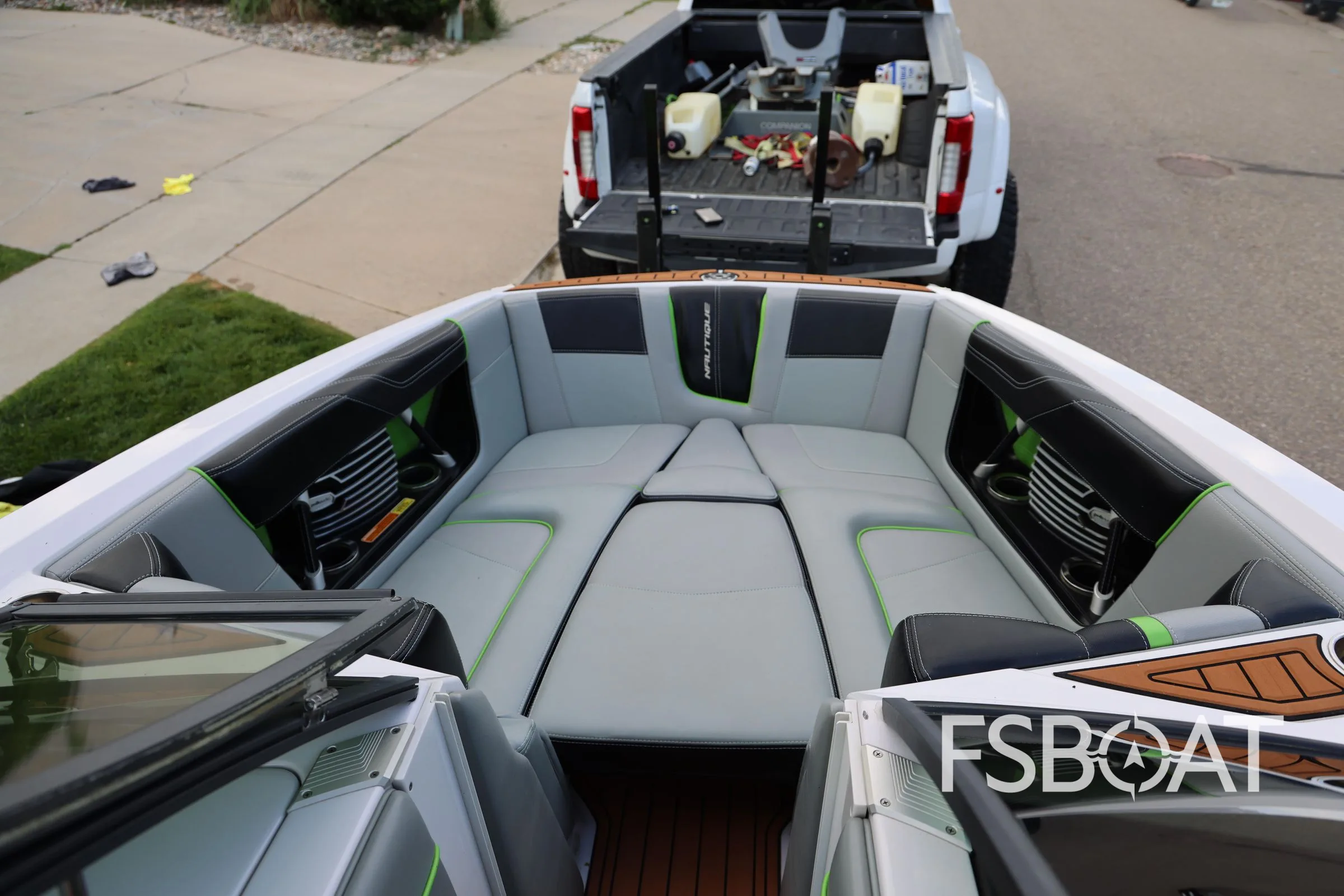 2015 Nautique Super Air Nautique G23 - Media 7