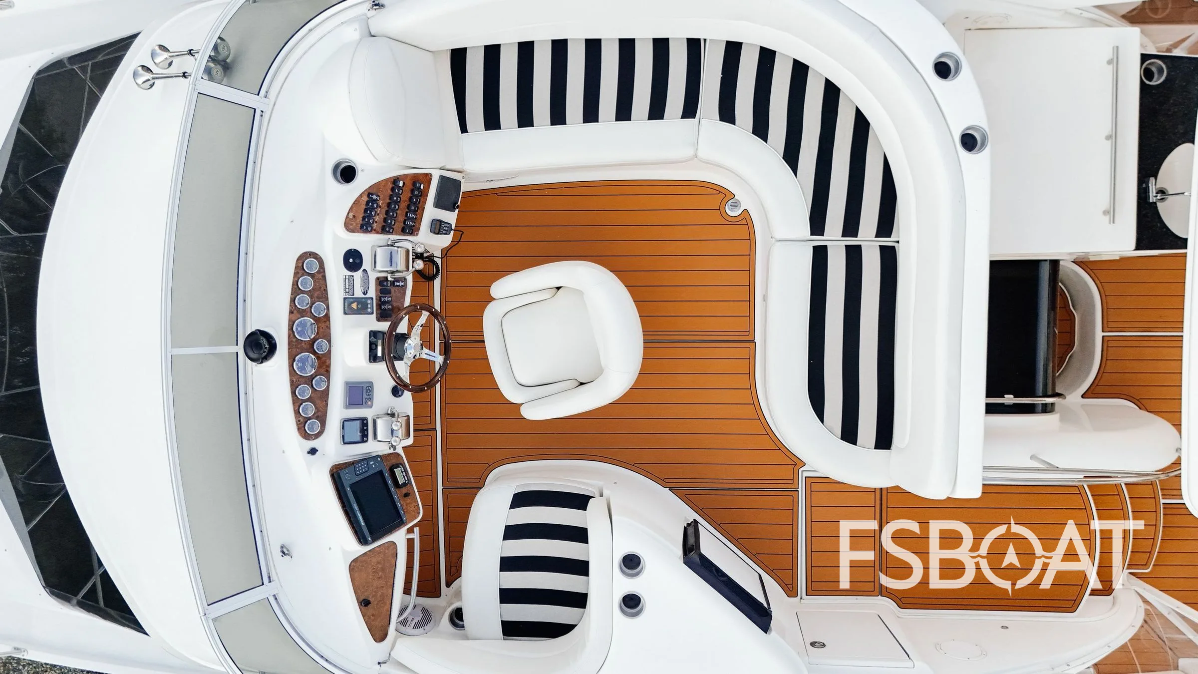 2007 Meridian 408 Motoryacht - Media 14