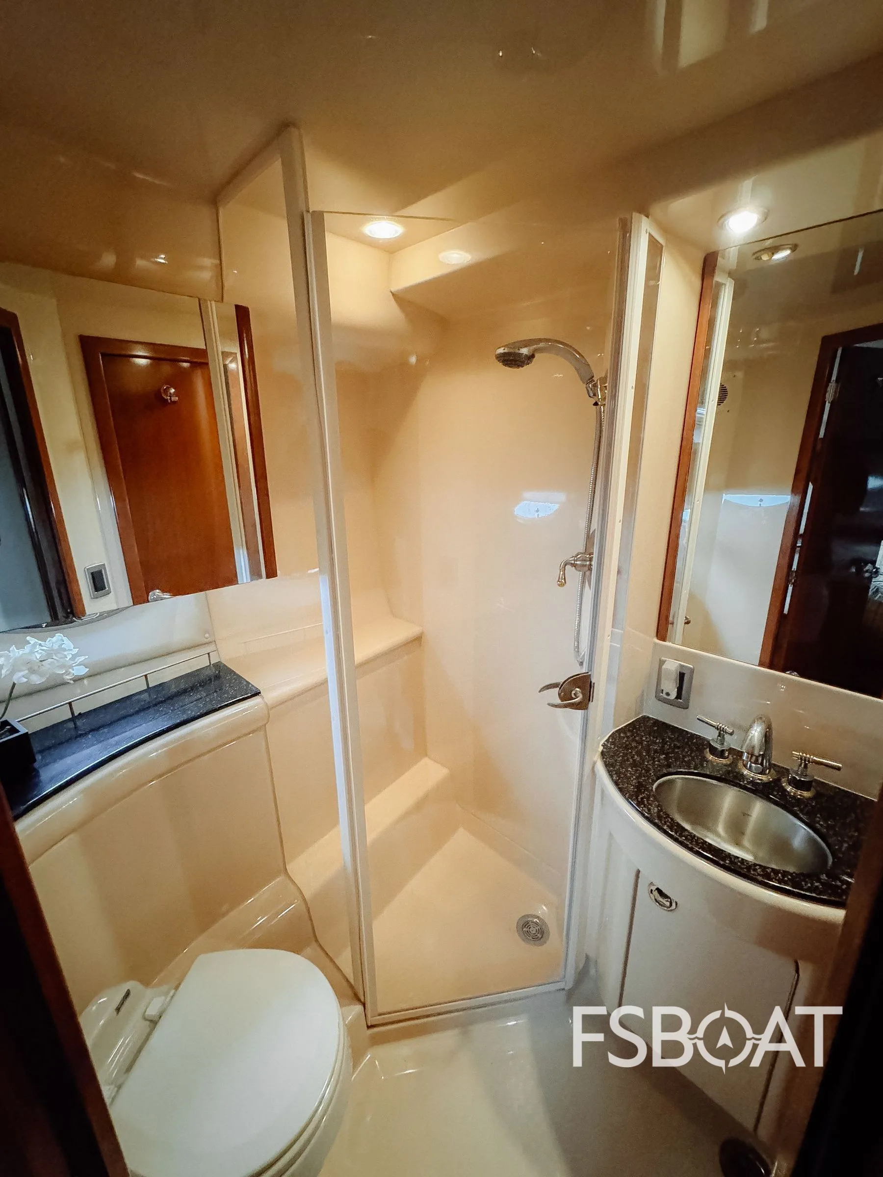 2007 Meridian 408 Motoryacht - Media 17