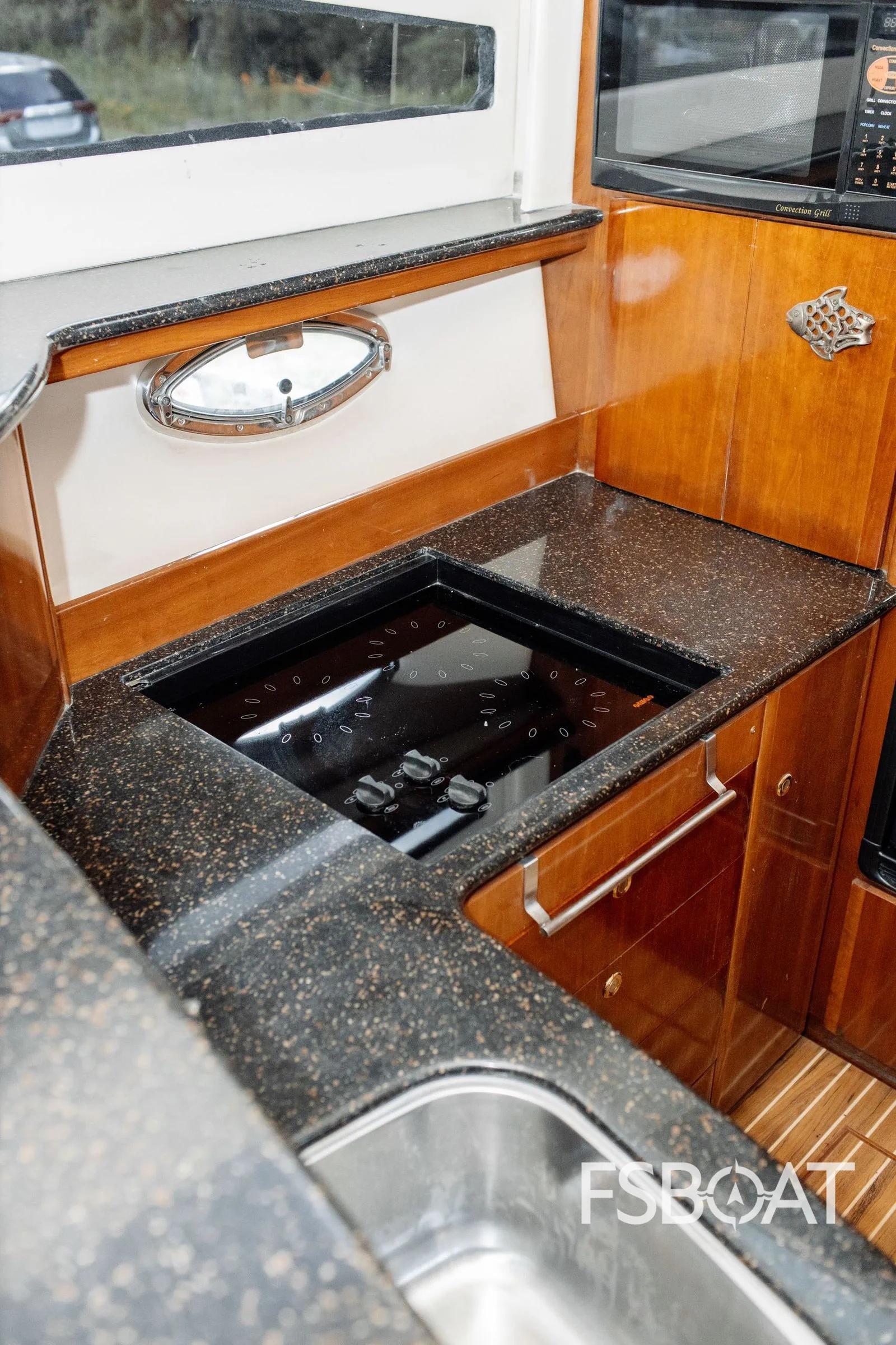 2007 Meridian 408 Motoryacht - Media 24