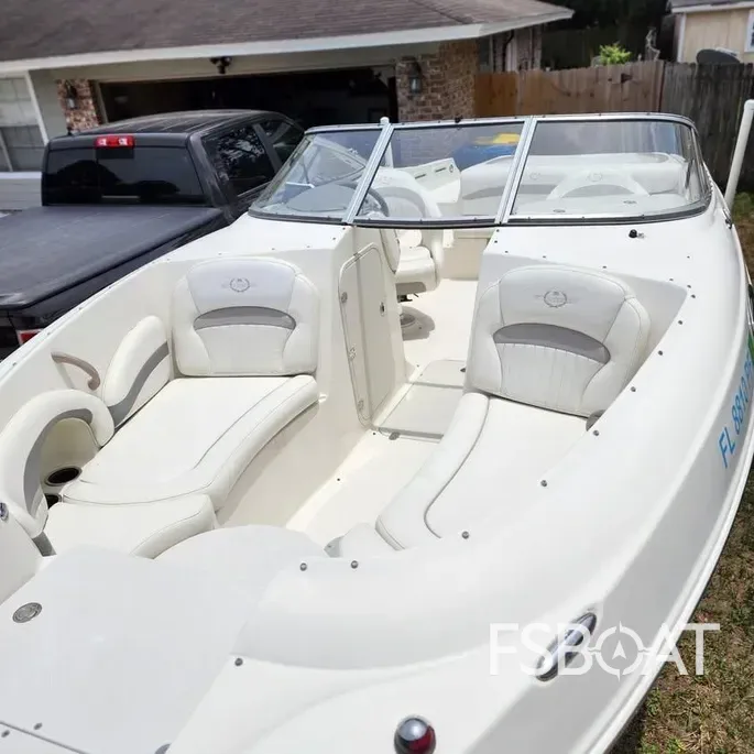 2011 Stingray 235 LR - Media 6