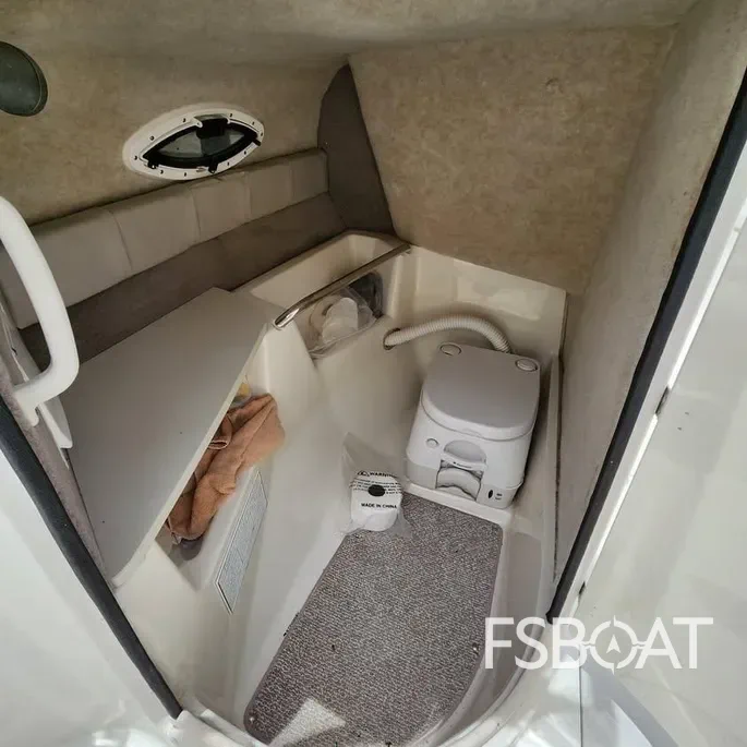 2011 Stingray 235 LR - Media 5