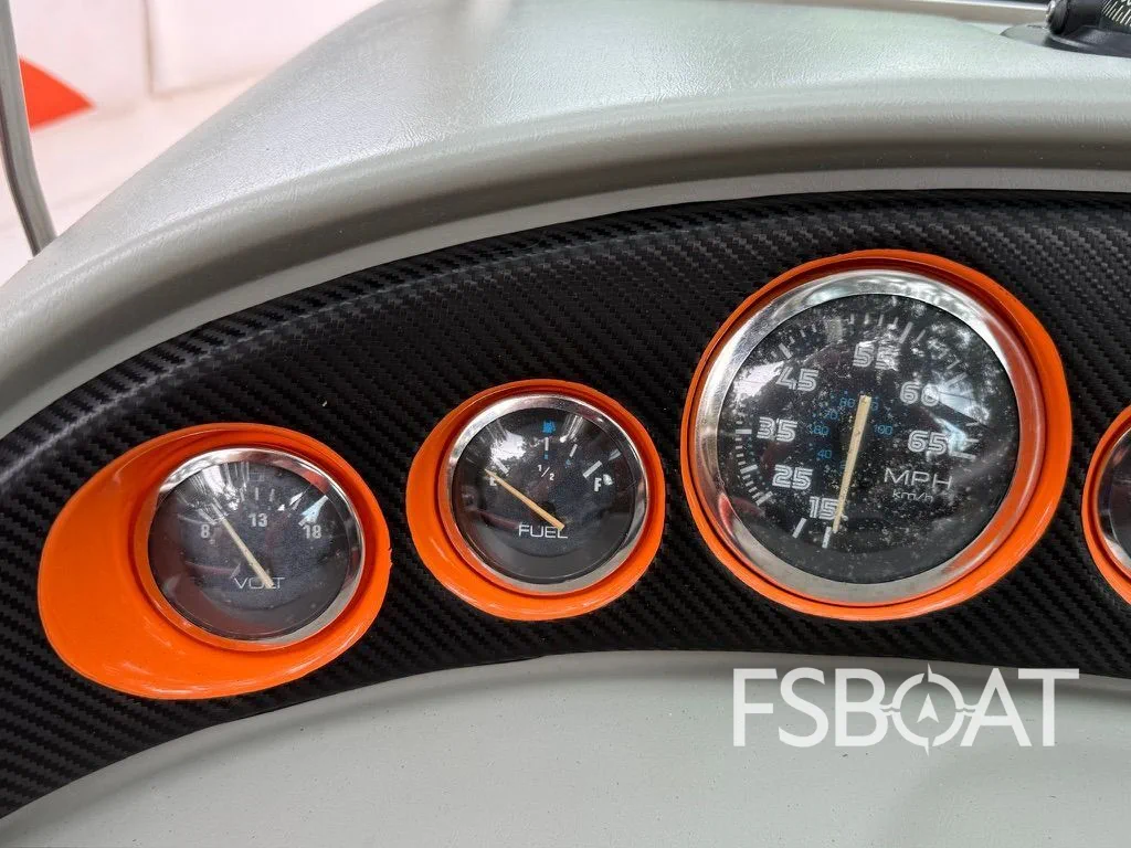 1998 Chaparral 2130 SS - Media 7