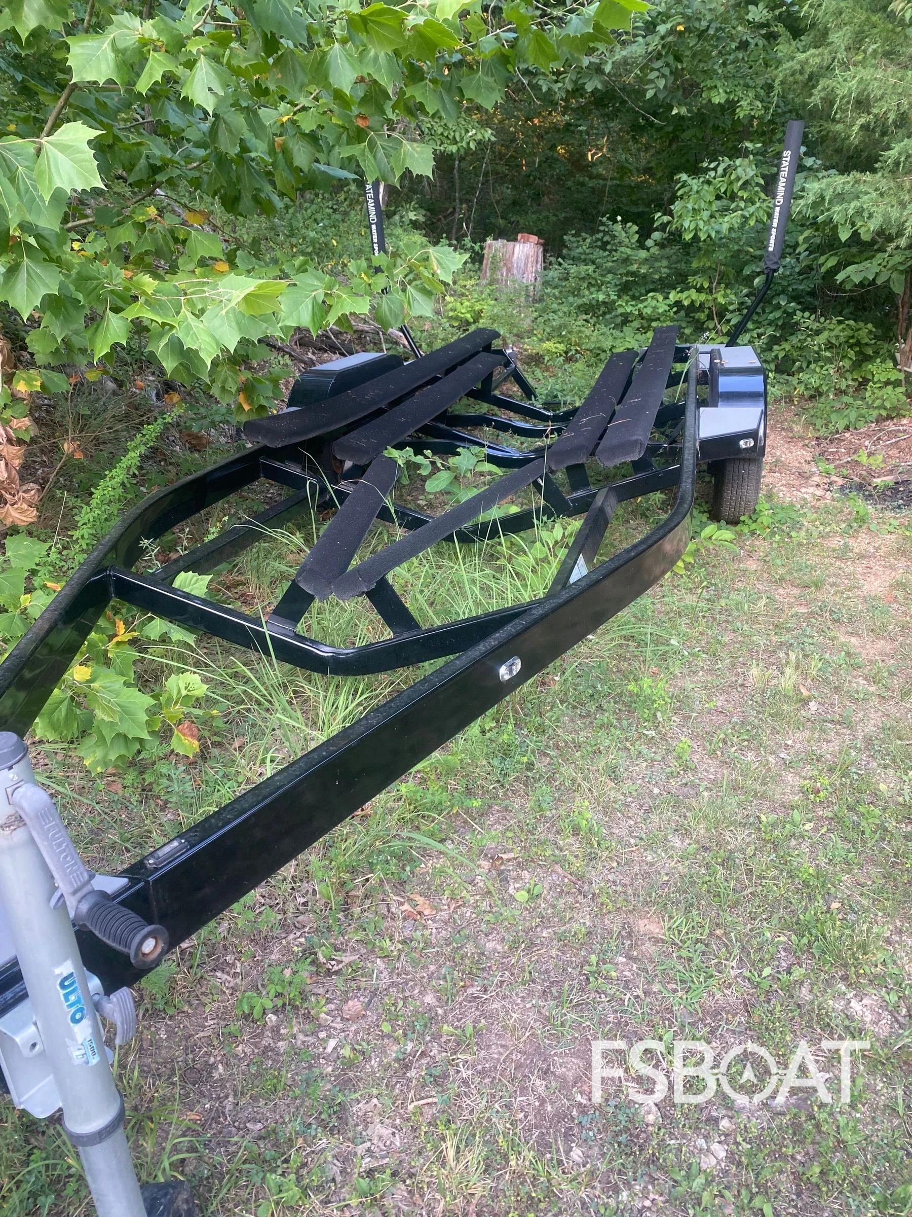 2022 Axis A24 - Media 14