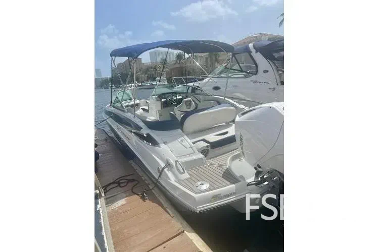 2023 Crownline Eclipse E235 XS - Media 15
