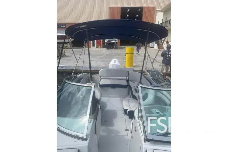 2023 Crownline Eclipse E235 XS - Media 7