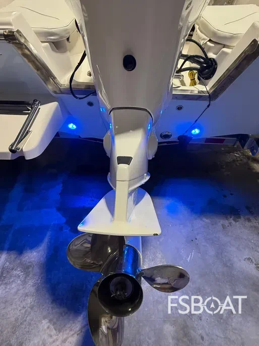 2022 Key West 1720 Center Console - Media 4