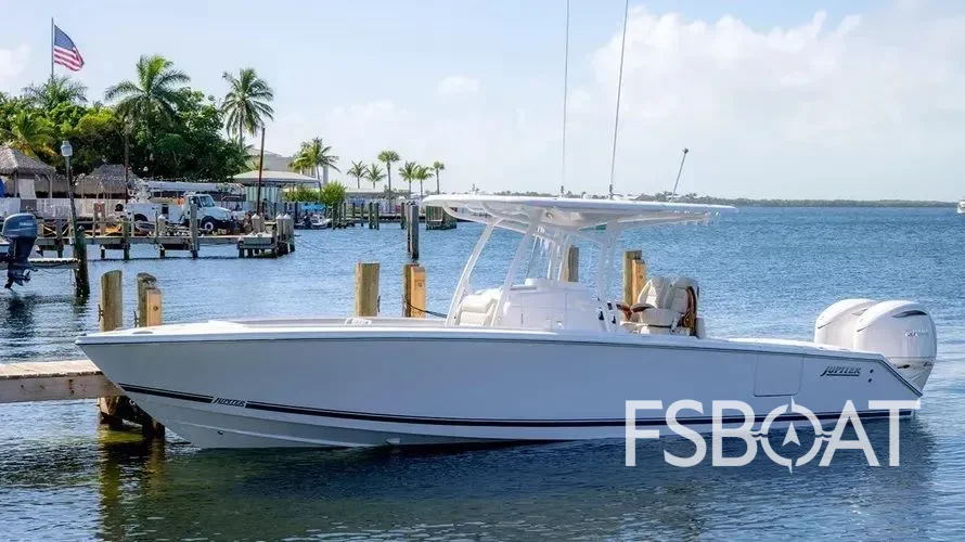 2025 Jupiter 30 HFS - Media 2