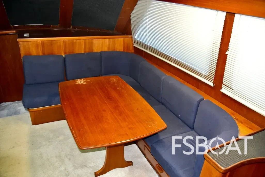 1985 Gulfstar 44ft - Media 24