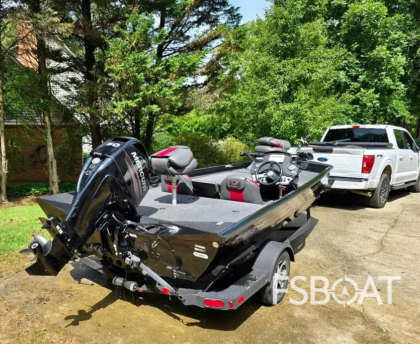 2019 Ranger RT178C - Media 3
