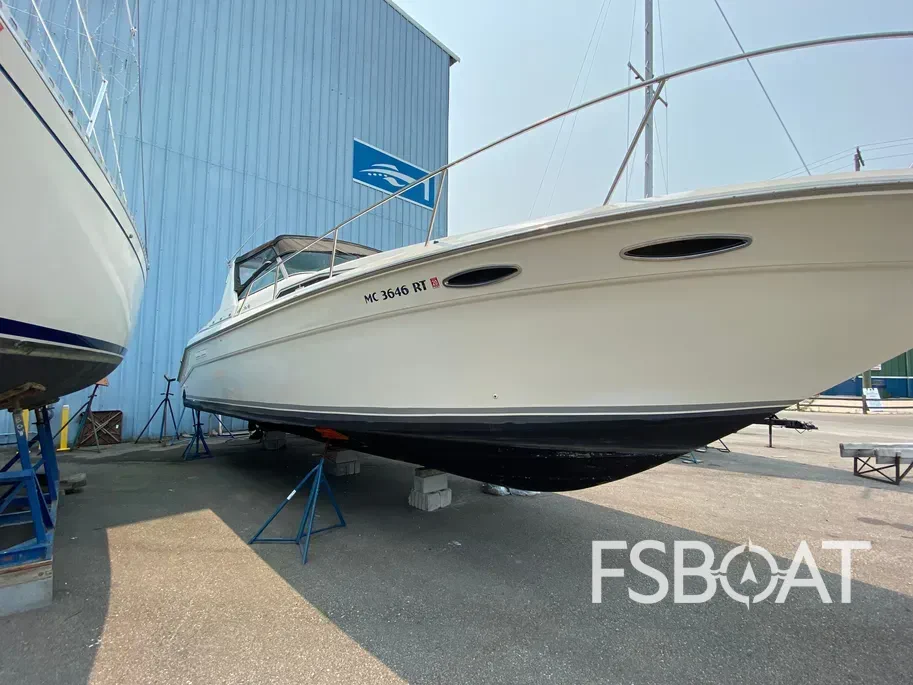 1990 Sea Ray 350 Express Cruiser - Media 8