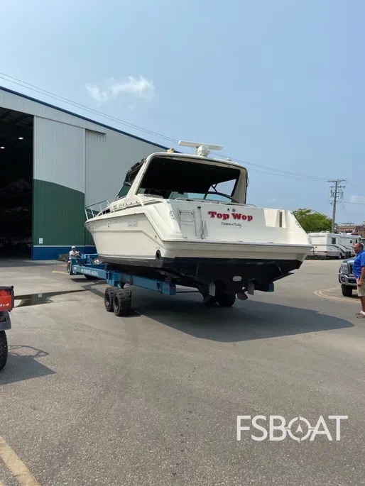 1990 Sea Ray 350 Express Cruiser - Media 7