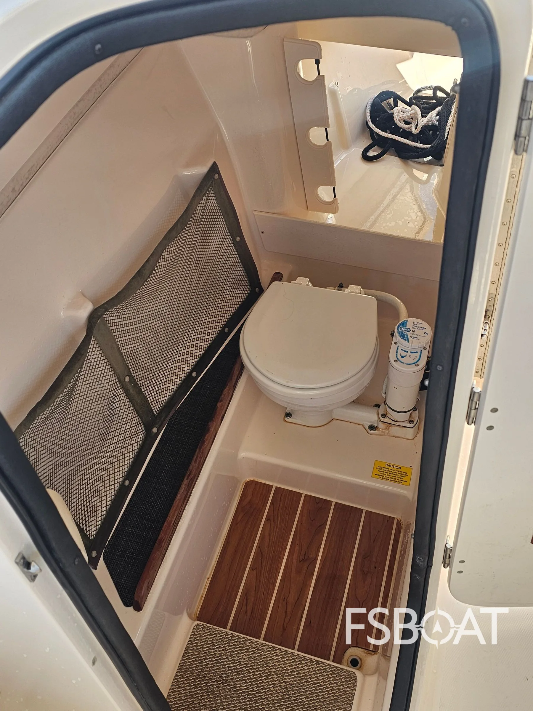 2015 Grady-White Freedom 275 - Media 4