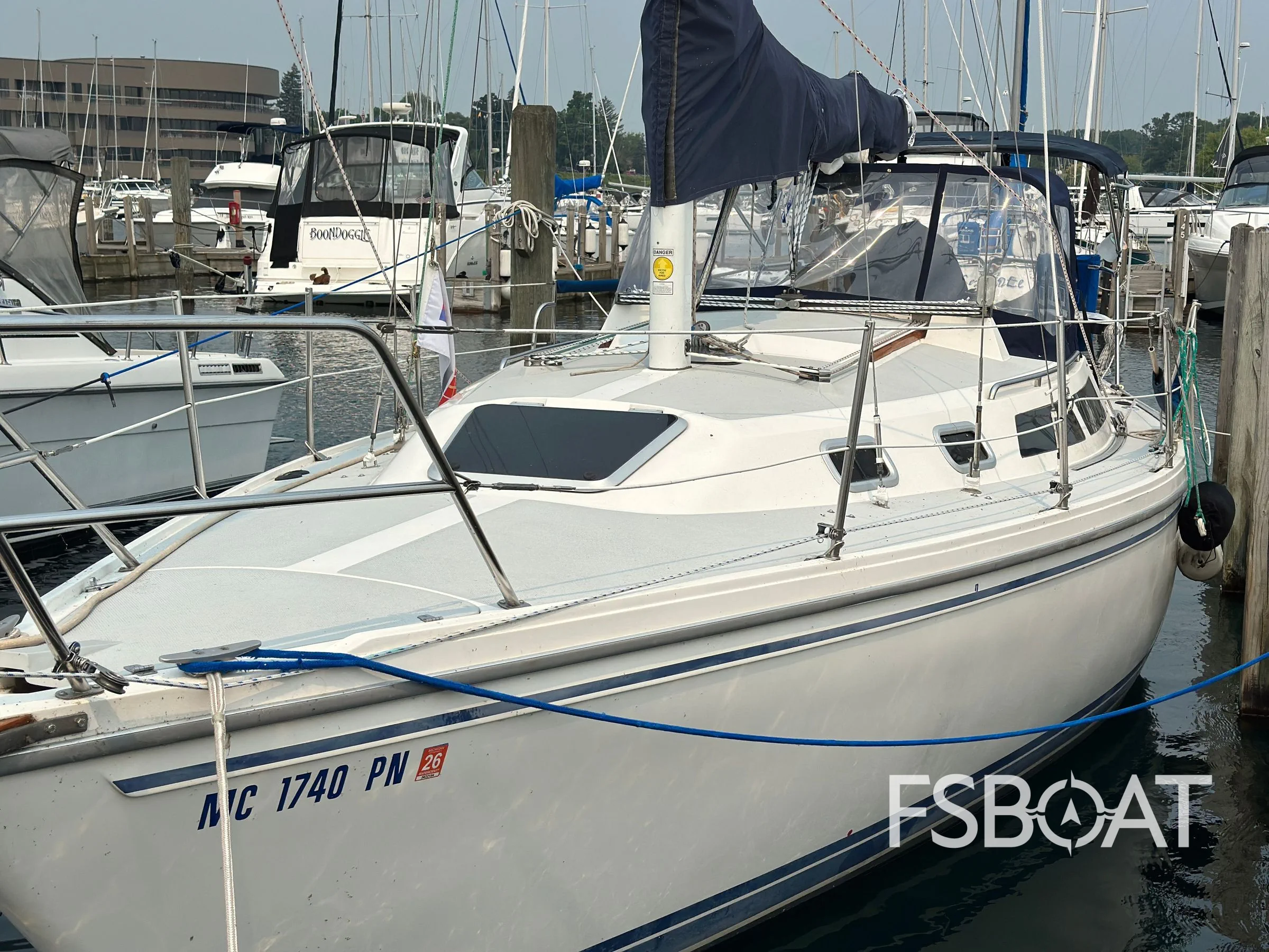 1994 Catalina 30 - Media 15