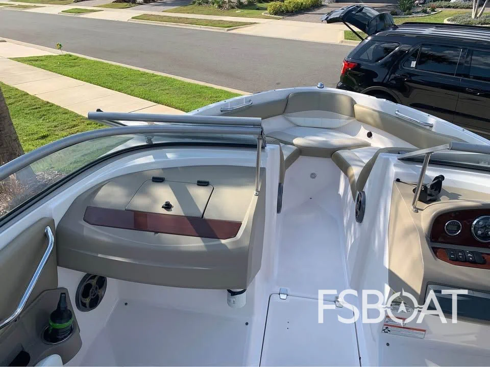 2011 Regal 2000 Bowrider - Media 7
