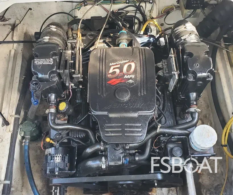 2007 Bayliner Discovery 246 - Media 13