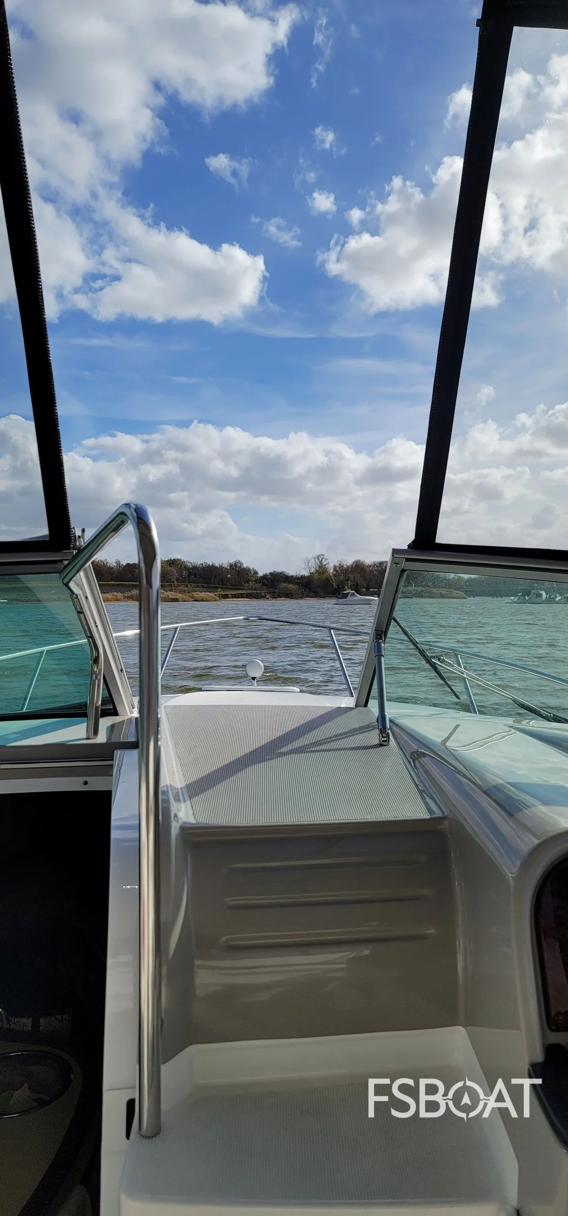 2004 Formula 27 Performance Cruiser - Media 8