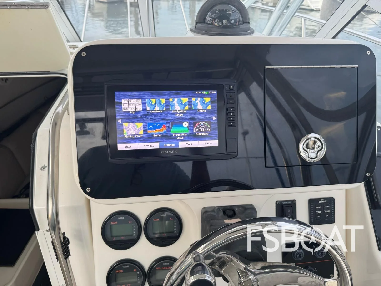 2004 Century 2600 - Media 24