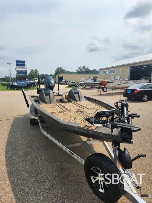2025 Express X21 Pro - Media 3