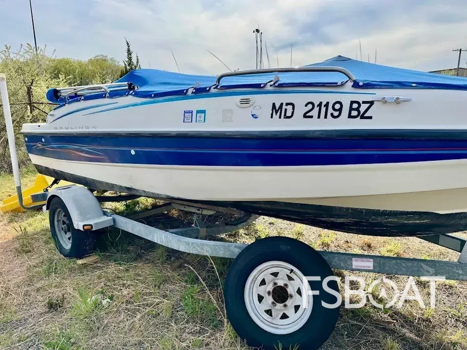 2006 Bayliner SD197 - Media 2