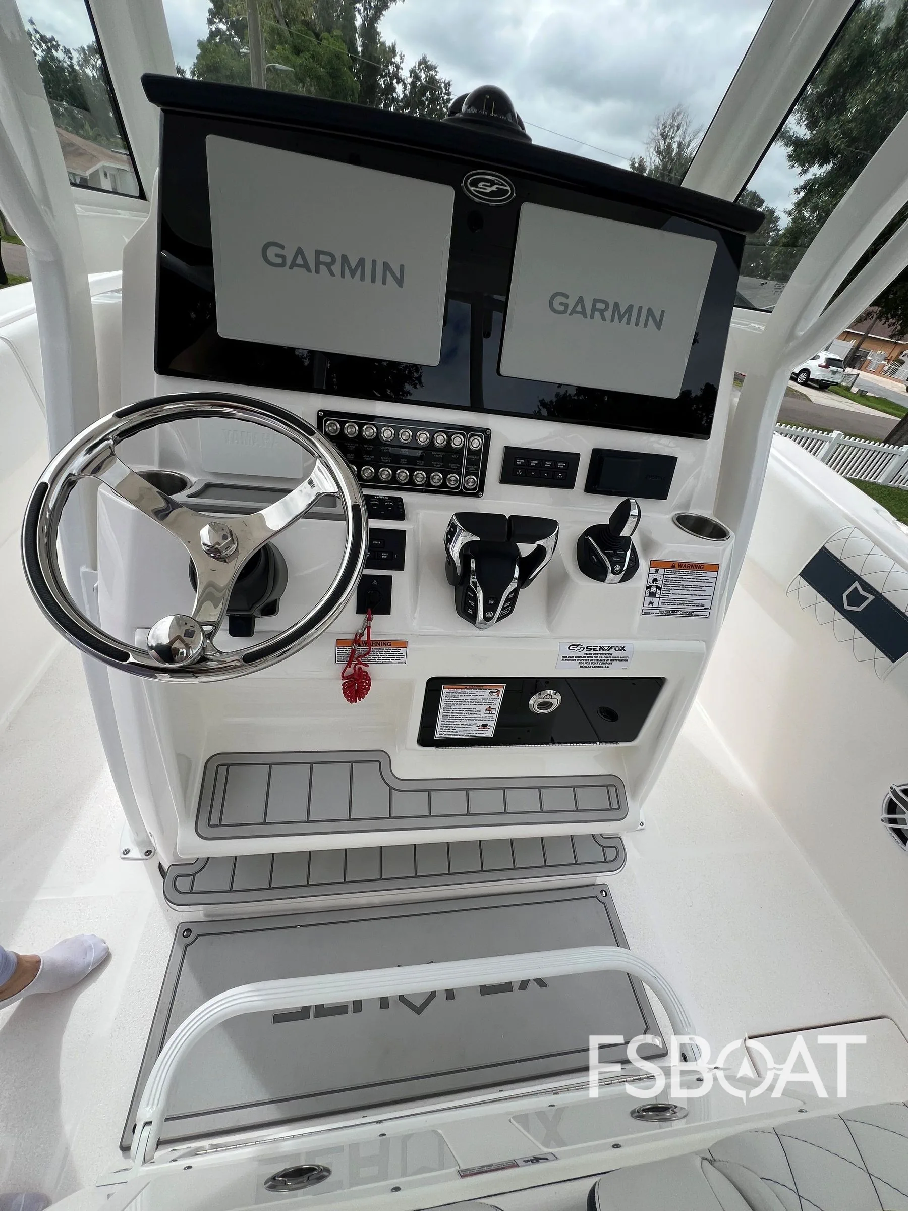 2024 Custom 288 Commander - Media 9