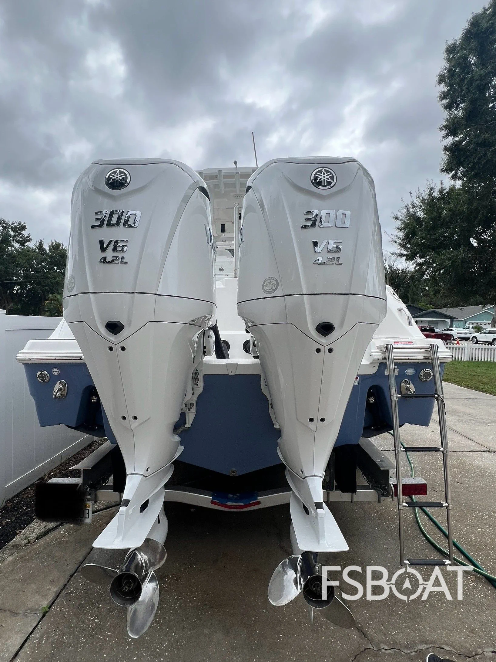 2024 Custom 288 Commander - Media 3