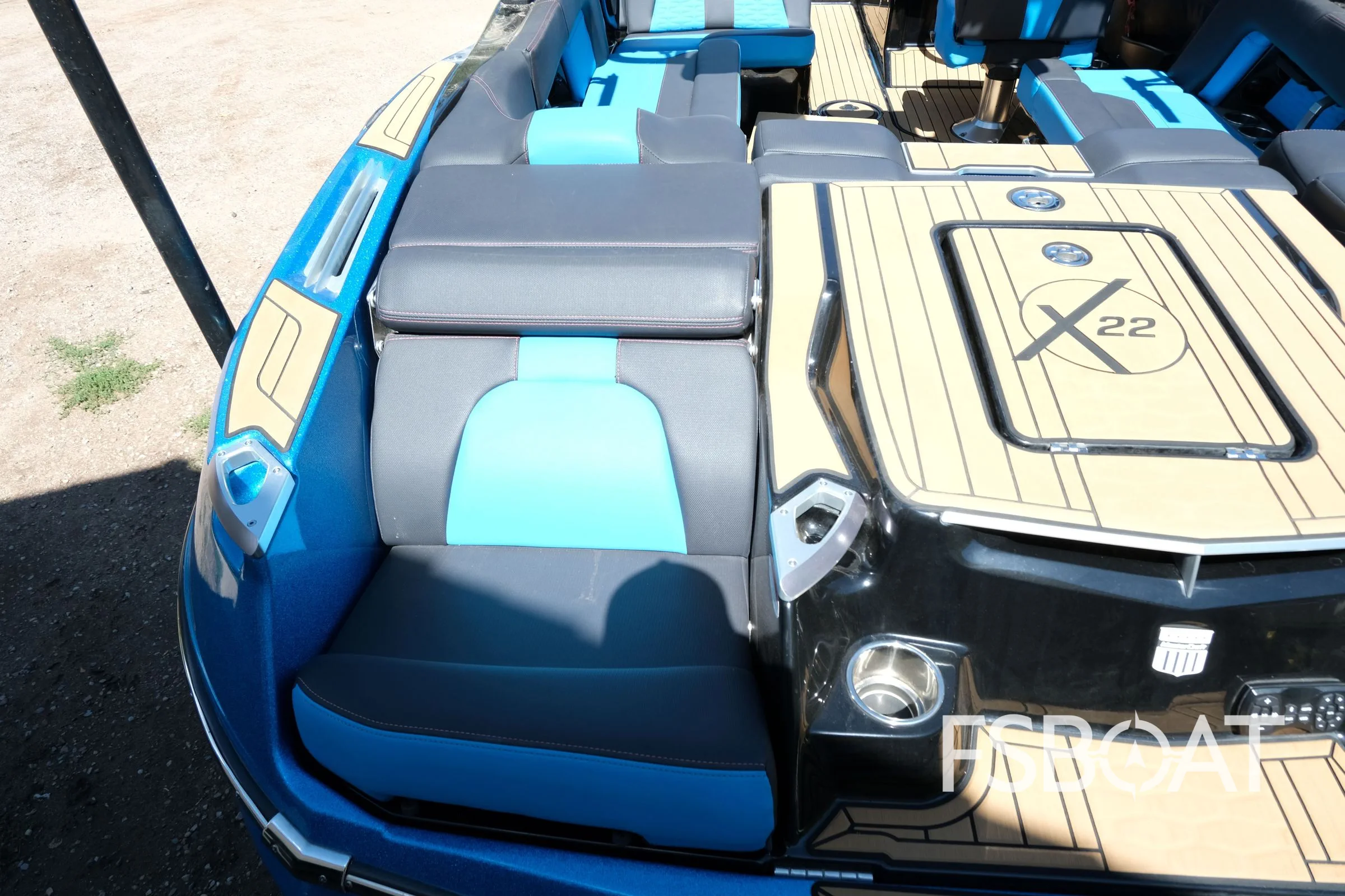 2023 MasterCraft X22 - Media 11
