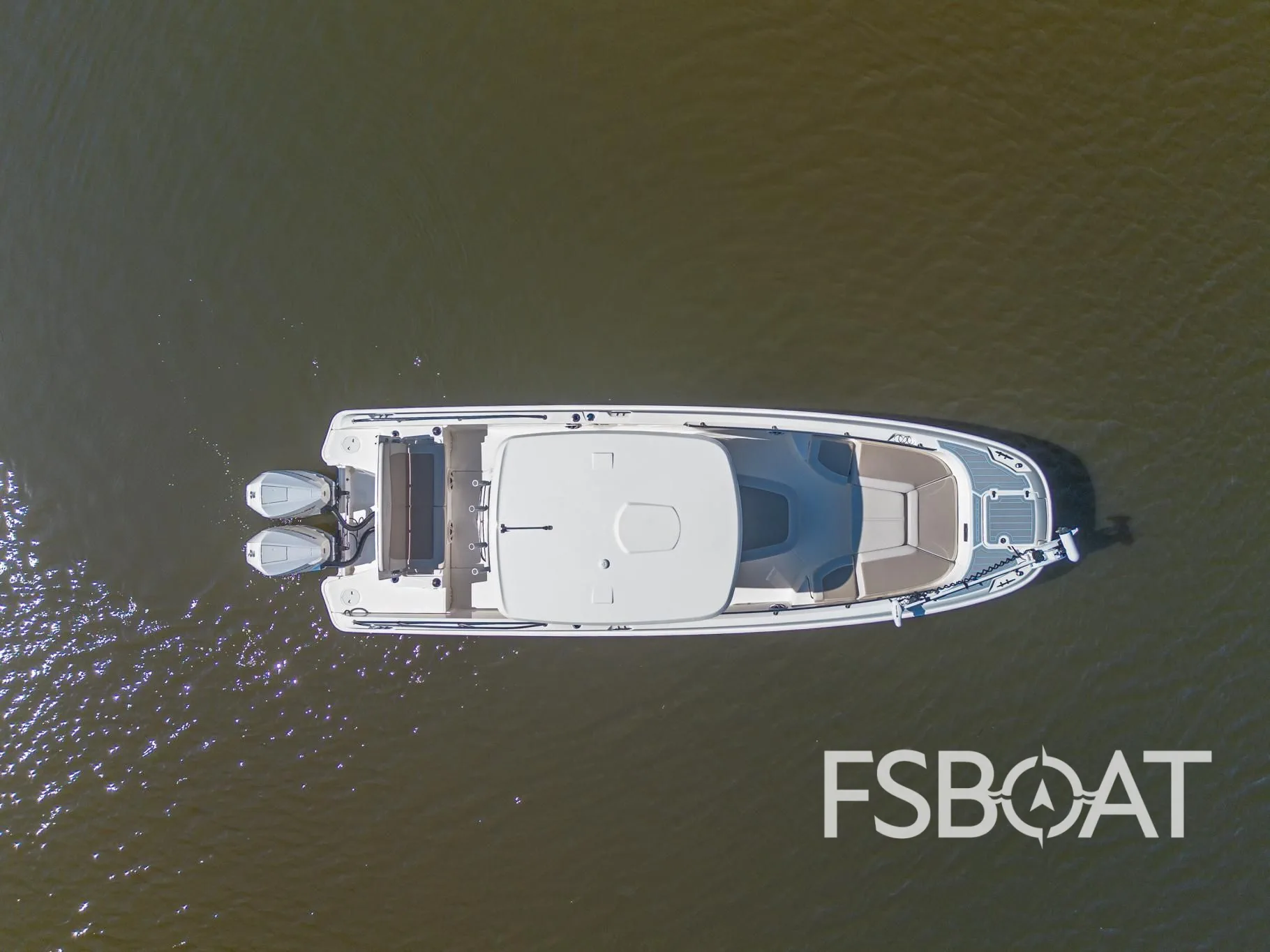 2022 Boston Whaler 270 Dauntless - Media 3
