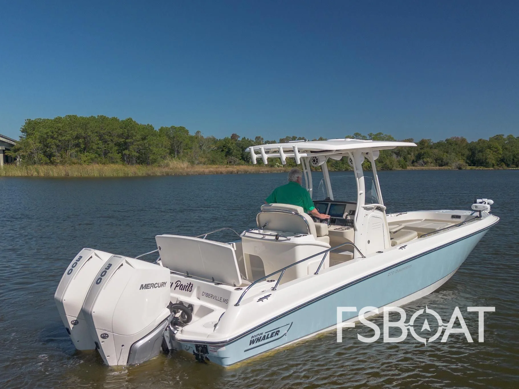 2022 Boston Whaler 270 Dauntless - Media 8