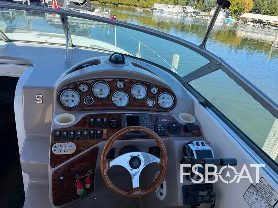 2004 Rinker Fiesta Vee 290 - Media 4