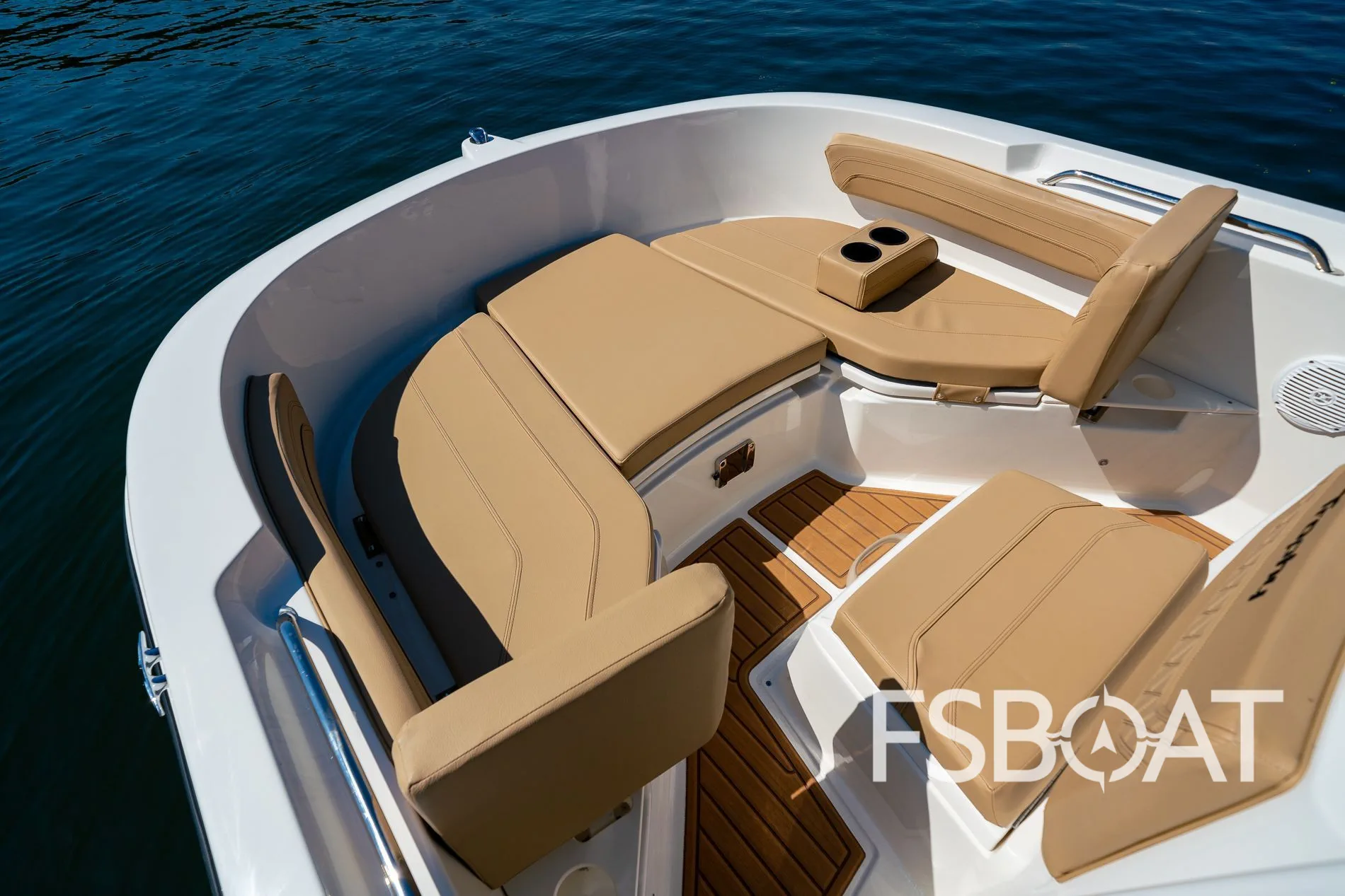 2022 Bayliner Trophy T20CC - Media 8