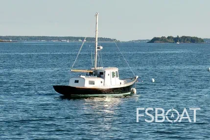 1983 Custom Trawler - Media 2