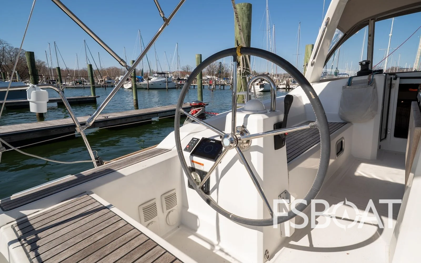 2019 Beneteau 38.1 - Media 11