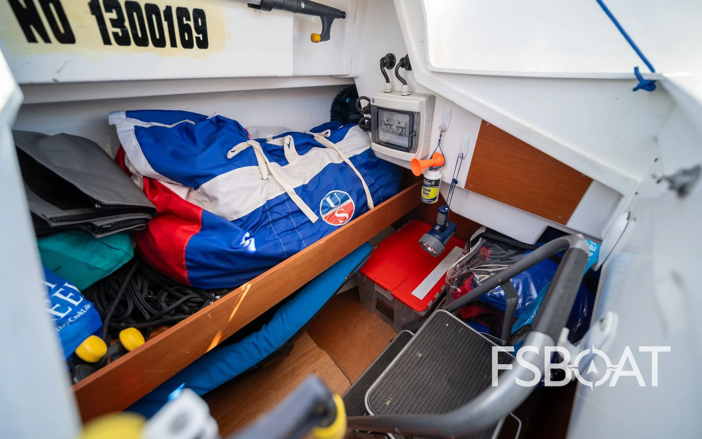 2019 Beneteau 38.1 - Media 13