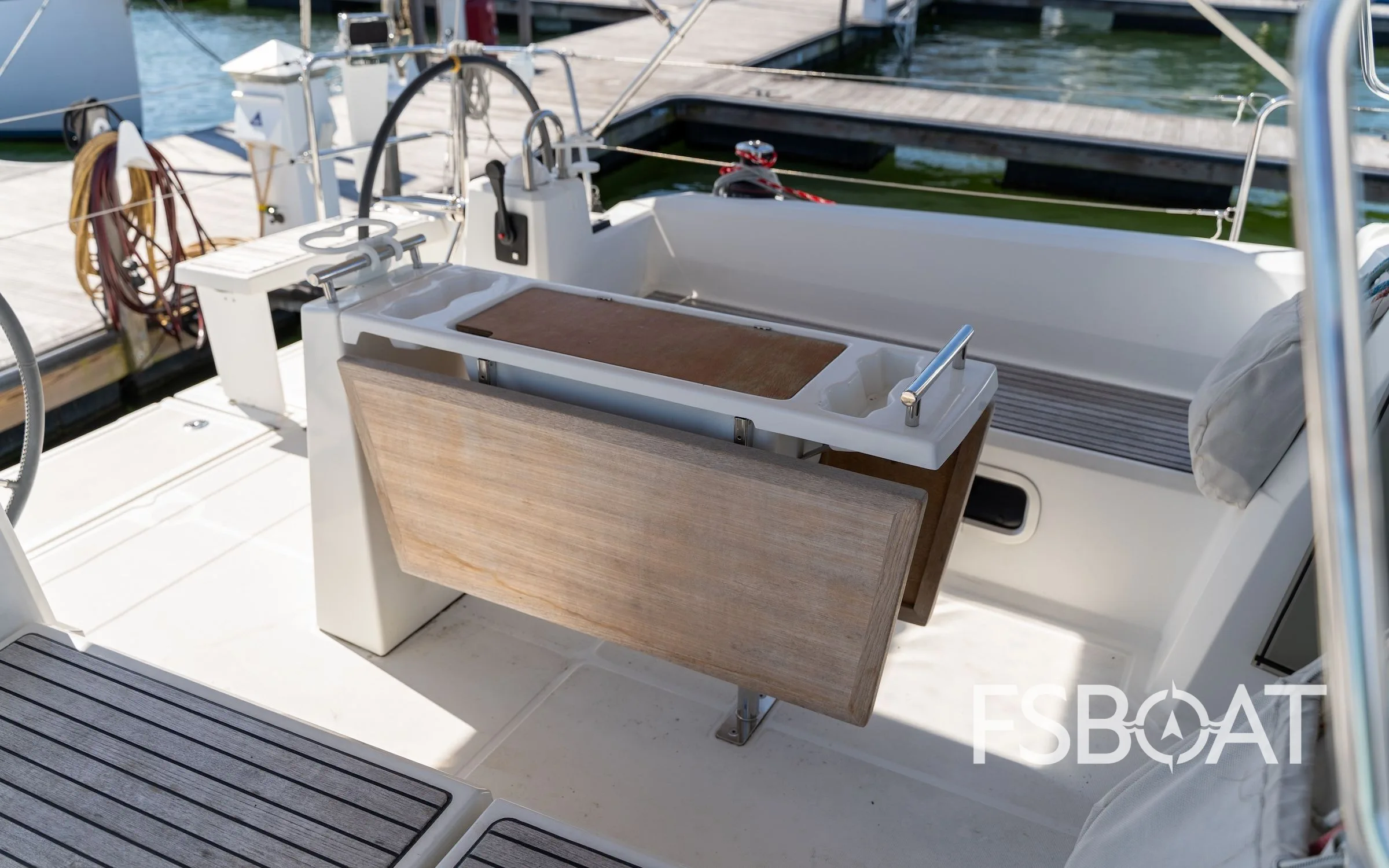 2019 Beneteau 38.1 - Media 29