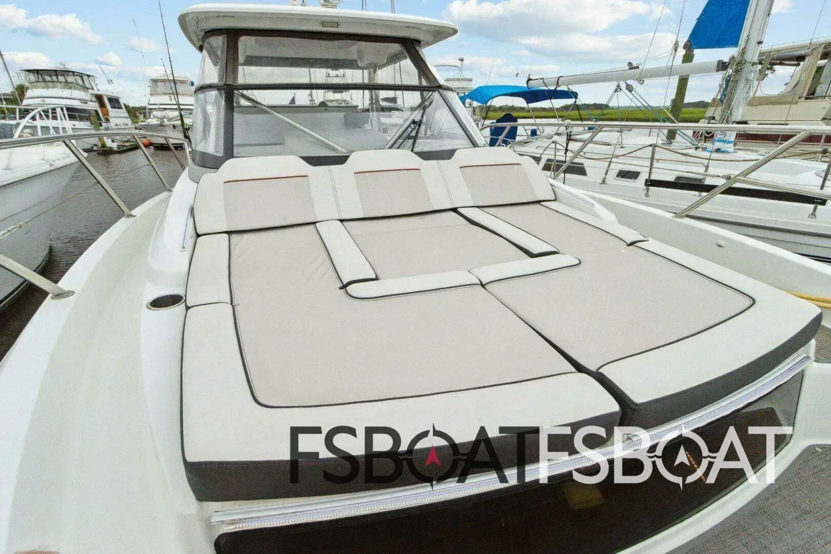 2022 Jeanneau LEADER 10.5 Series 2 - Media 18